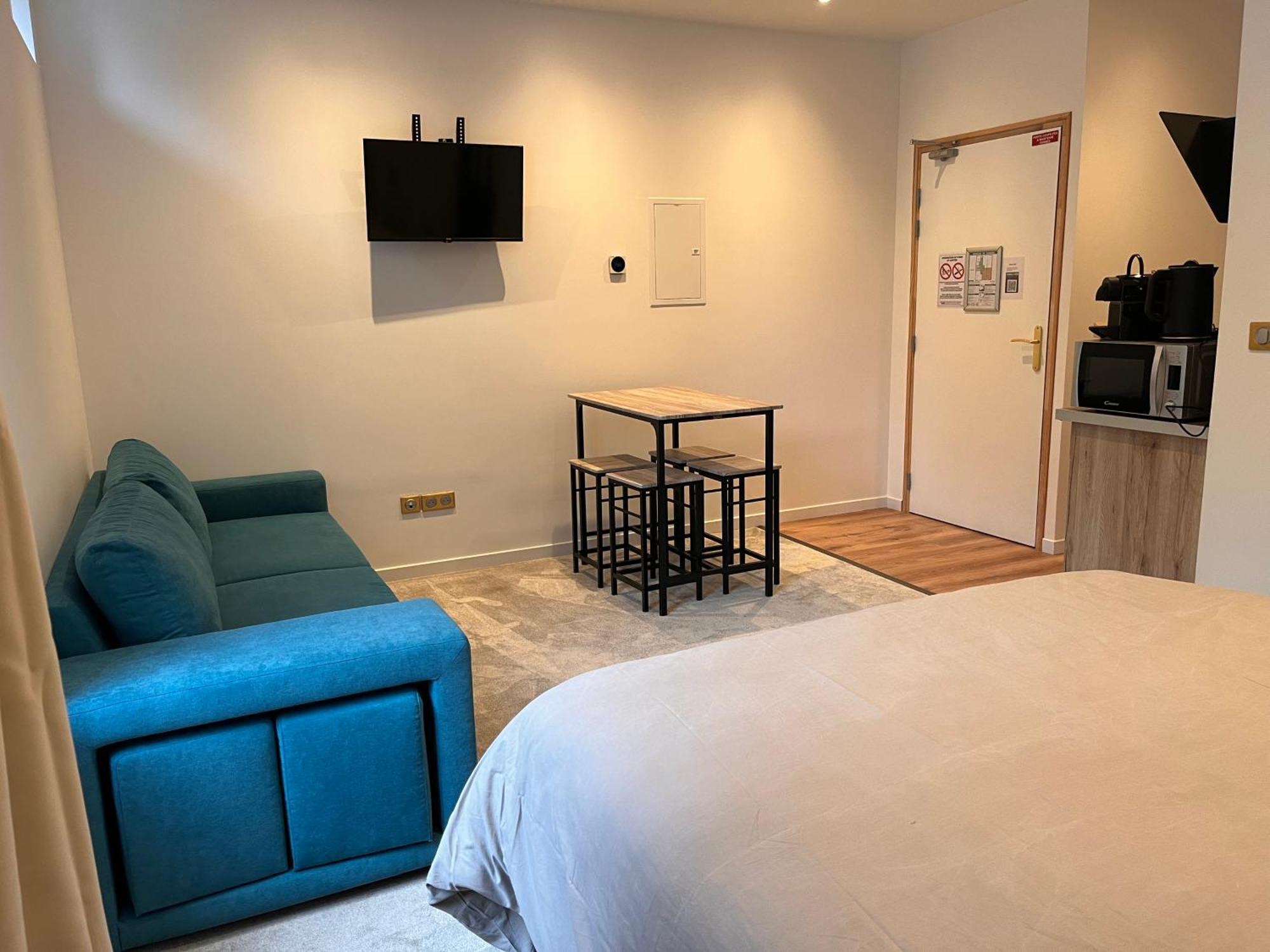 Hdg Hotel Gare De L'Isle Adam Appart'S Hotel Parmain Dış mekan fotoğraf